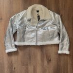 BOOHOO, strieborná jesenná bunda