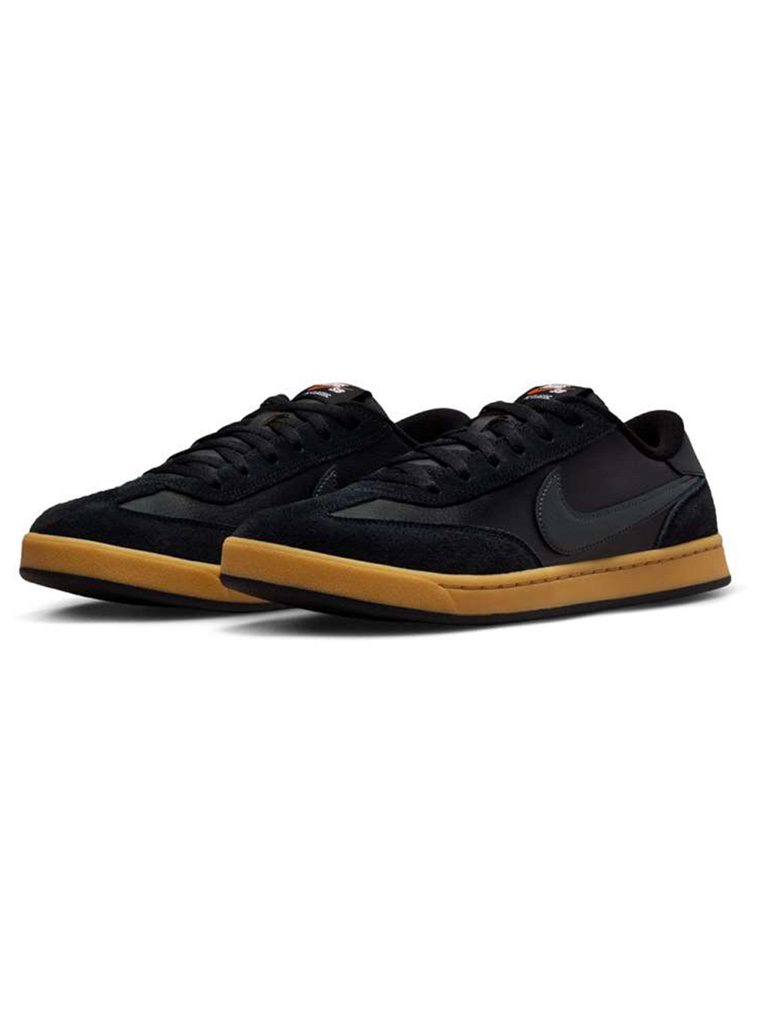NIKE, čierne kožené botasky, 40