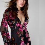 NASTY GAL, kvetinový overál, viac veľkostí