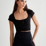 NASTY GAL, čierny top, viac veľkostí